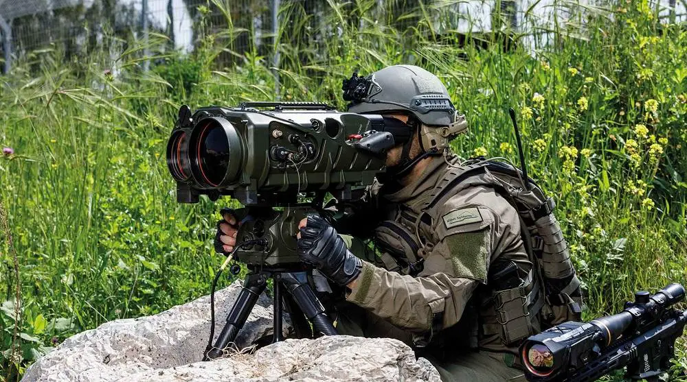 Elbit Systems Unveils HattoriX Manpack Fire Support and Intelligence System