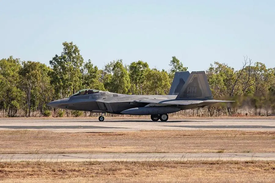 US Air Force Lockheed Martin F-22 Raptor Stealth Fighters Arrive in Australia