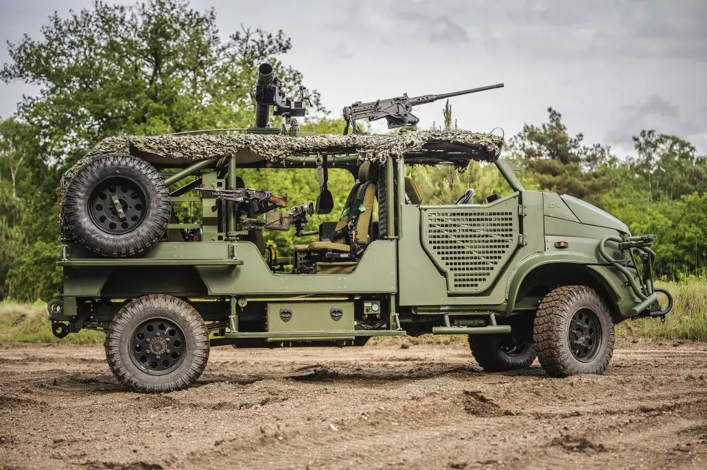 Dutch Military Vehicle Presents Its New DMV4x4 AnacondaSOF DEF
