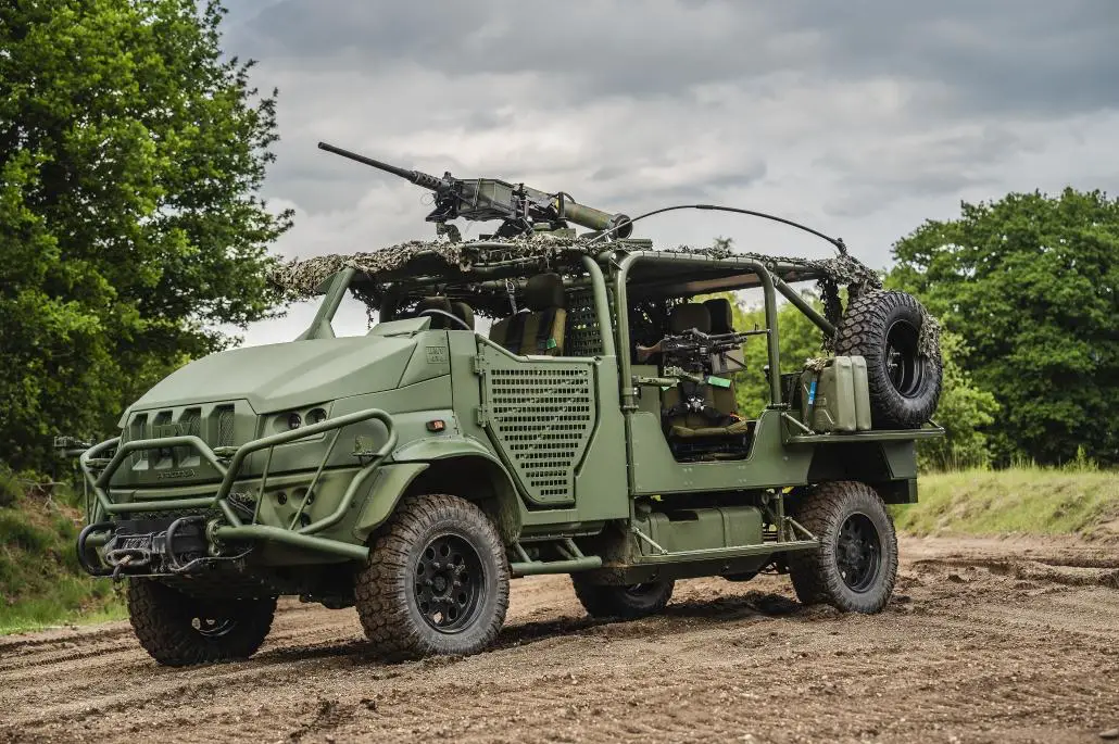 Dutch Military Vehicle Presents Its New DMV4x4 AnacondaSOF DEF Light Military Vehicle