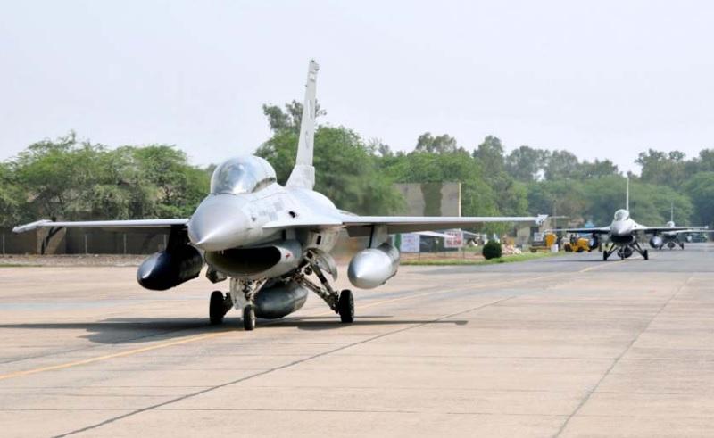 Pakistan Air Force F-16 C/D Block 52 Fighter Aircrafts