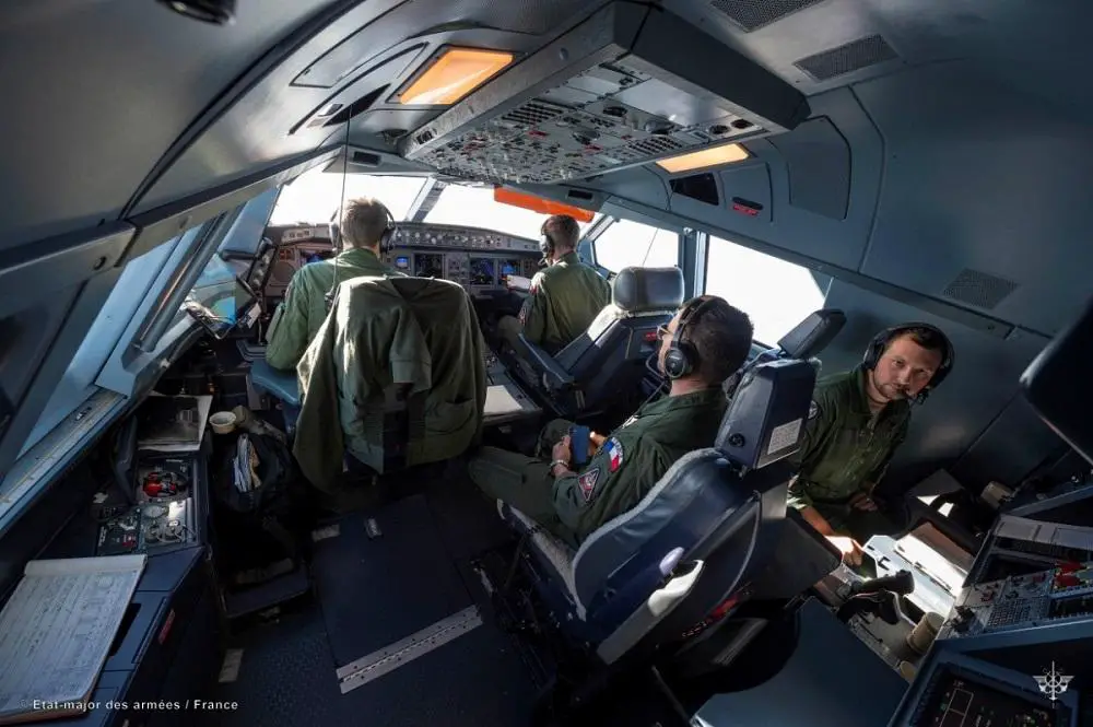 The aircrew of the French Air and Space Force A-330 MRTT Phénix replenished both fighter types to ensure sufficient on-station time for the Air Shielding mission