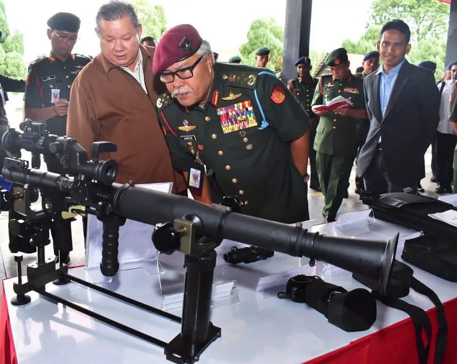 Malaysian Army Receives New Military Trucks and Support Weapons