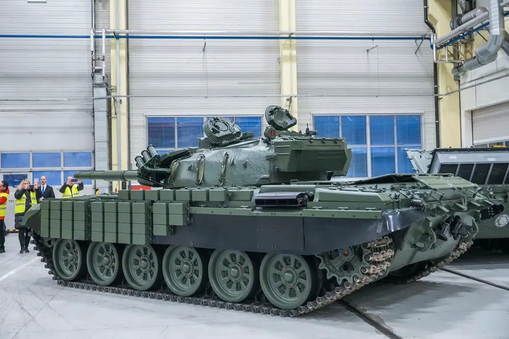 Czech Company Excalibur Army Modernizes T-72B Main Battle Tanks for Ukraine