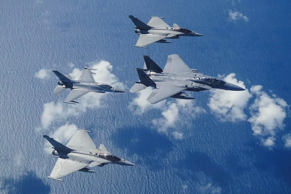 French Navy Jet Fighters Conduct Exercise with Republic of Singapore Air Force Jet Fighters