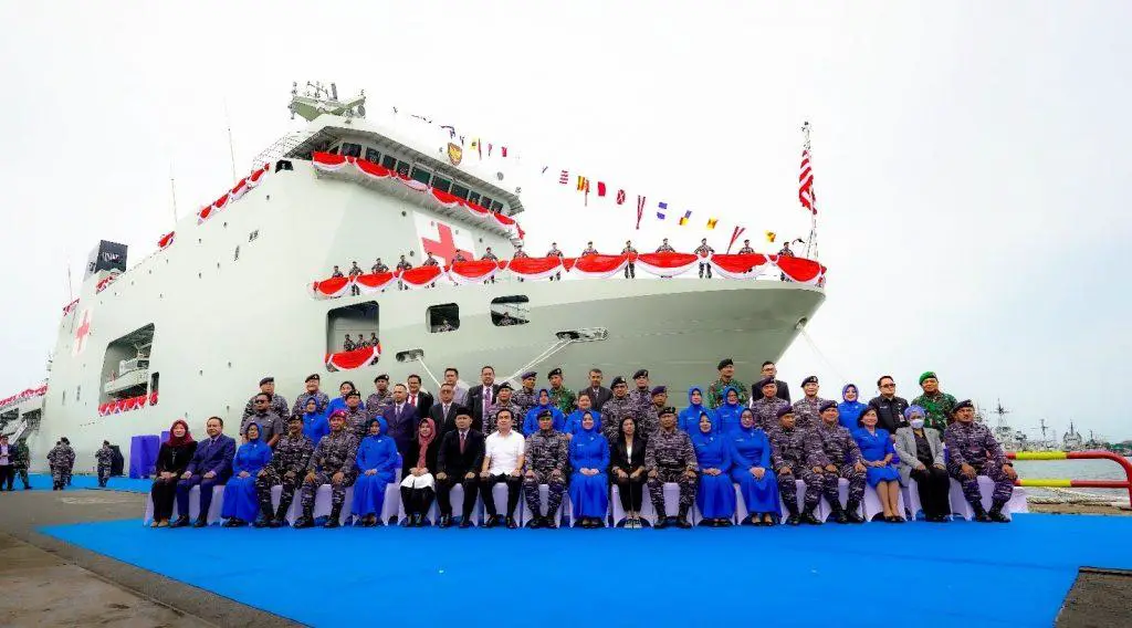 Indonesian Navy Commissions Hospital Ship KRI Dr Radjiman Wedyodiningrat (992)