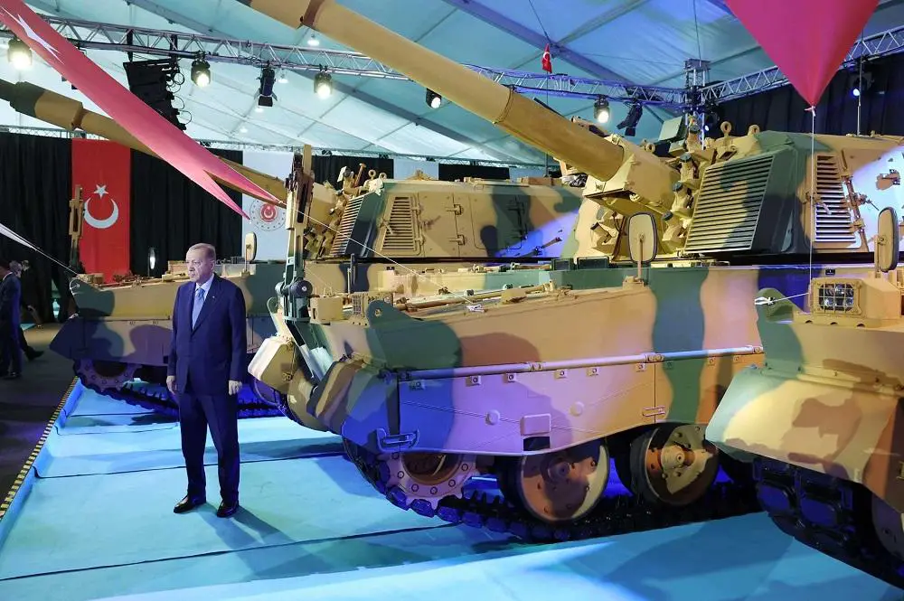 Turkish Army Receives New Batch of T-155 Firtina 155mm Self-propelled Howitzers