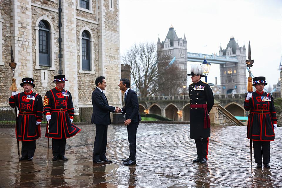 Prime Minister Rishi Sunak hosted the Prime Minister of Japan, Fumio Kishida, at the Tower of London today.