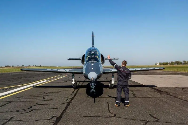 Aero has the "green light" to conduct training on the L-39NG aircraft.