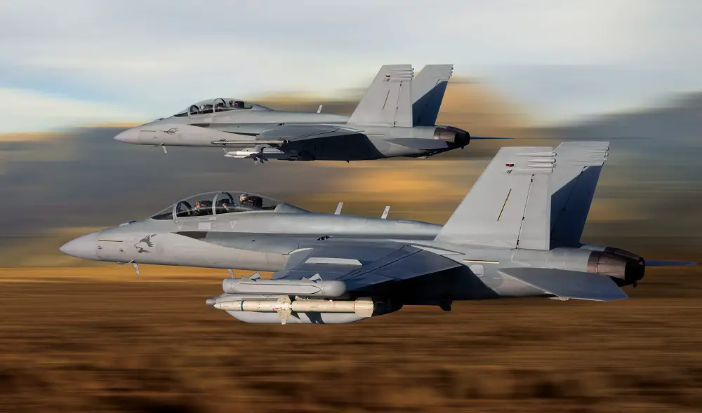 Boeing F/A-18E/F Super Hornet twin-engine, carrier-capable, multirole fighter aircraft