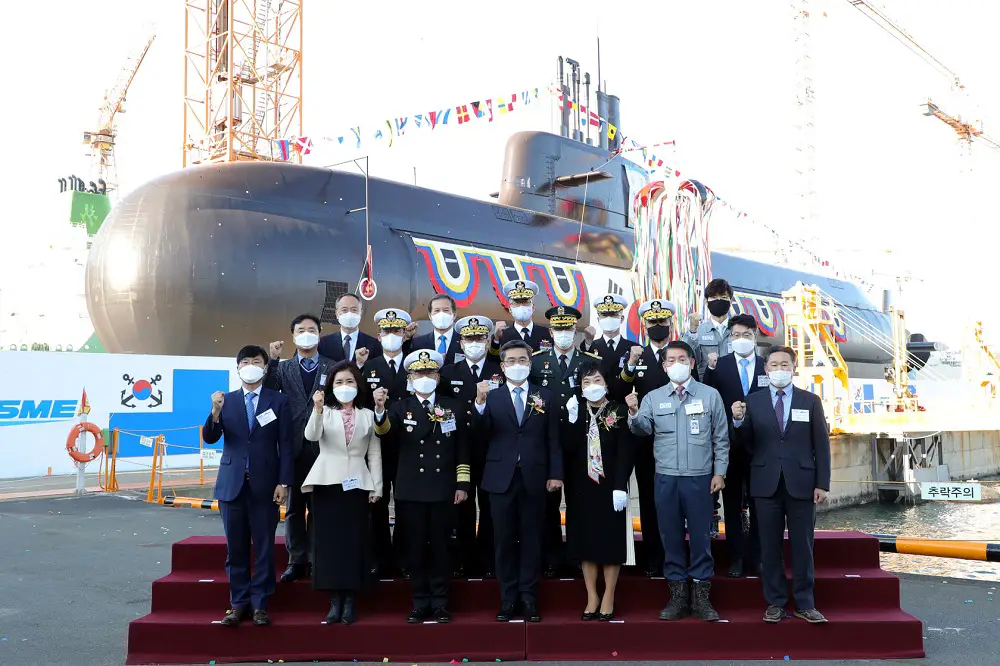 The launching ceremony for the 2nd KSS III submarine was held at Geoje Daewoo Shipbuilding & Marine Engineering Okpo Shipyard.