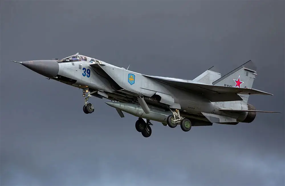 A Russian Air Force MiG-31K fighter carrying a Kinshal hypersonic missile. 