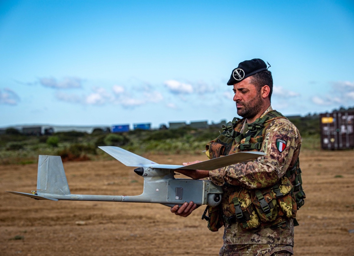 The Italian Camp security of the VJTF 23 Camp Nuraghe Maledetta in Sardinia prepares their RAVEN drone. - NATO photo by corporal (OR-4) Martin Glinker, DEU-A