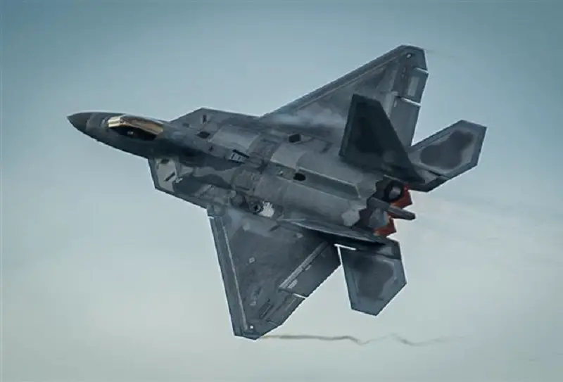 US Air Force Lockheed Martin F-22 Raptor Fighters Deploy to Estonia from Poland