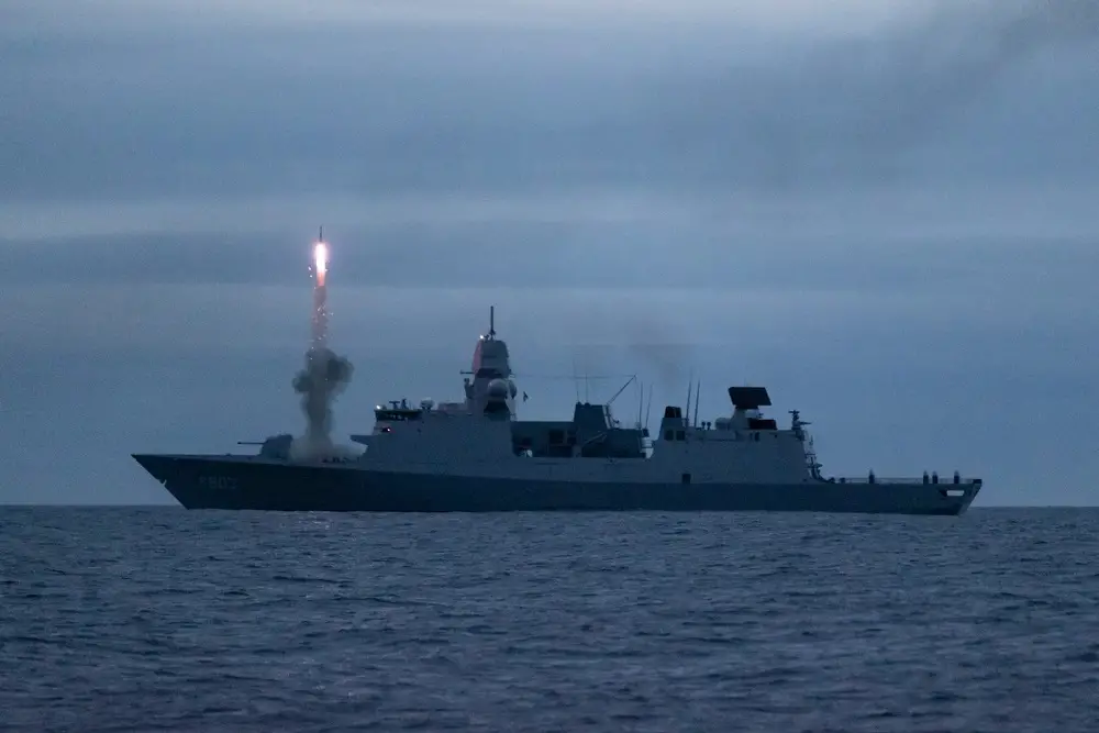Royal Netherlands Navy De Zeven Provinciën-class frigate HNLMS Tromp (F803) conducts a live-fire engagement against a simulated threat.