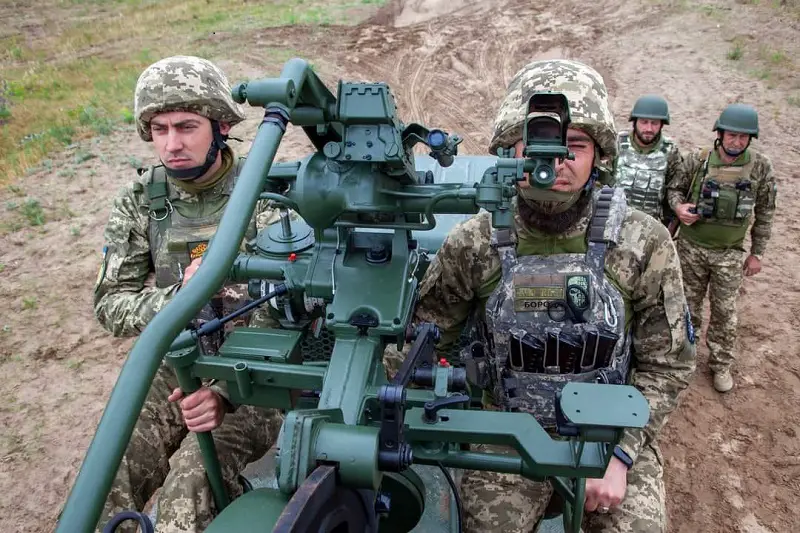 Ukrainian troops training on the Czech Viktor anti-aircraft system