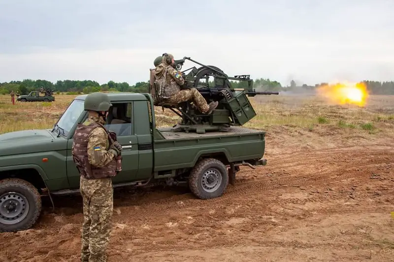 Ukrainian troops training on the Czech Viktor anti-aircraft system