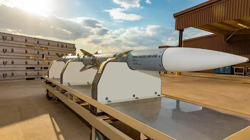 US Air Force Awards RTX $1.15 Billion for Latest AIM-120 AMRAAM Configuration