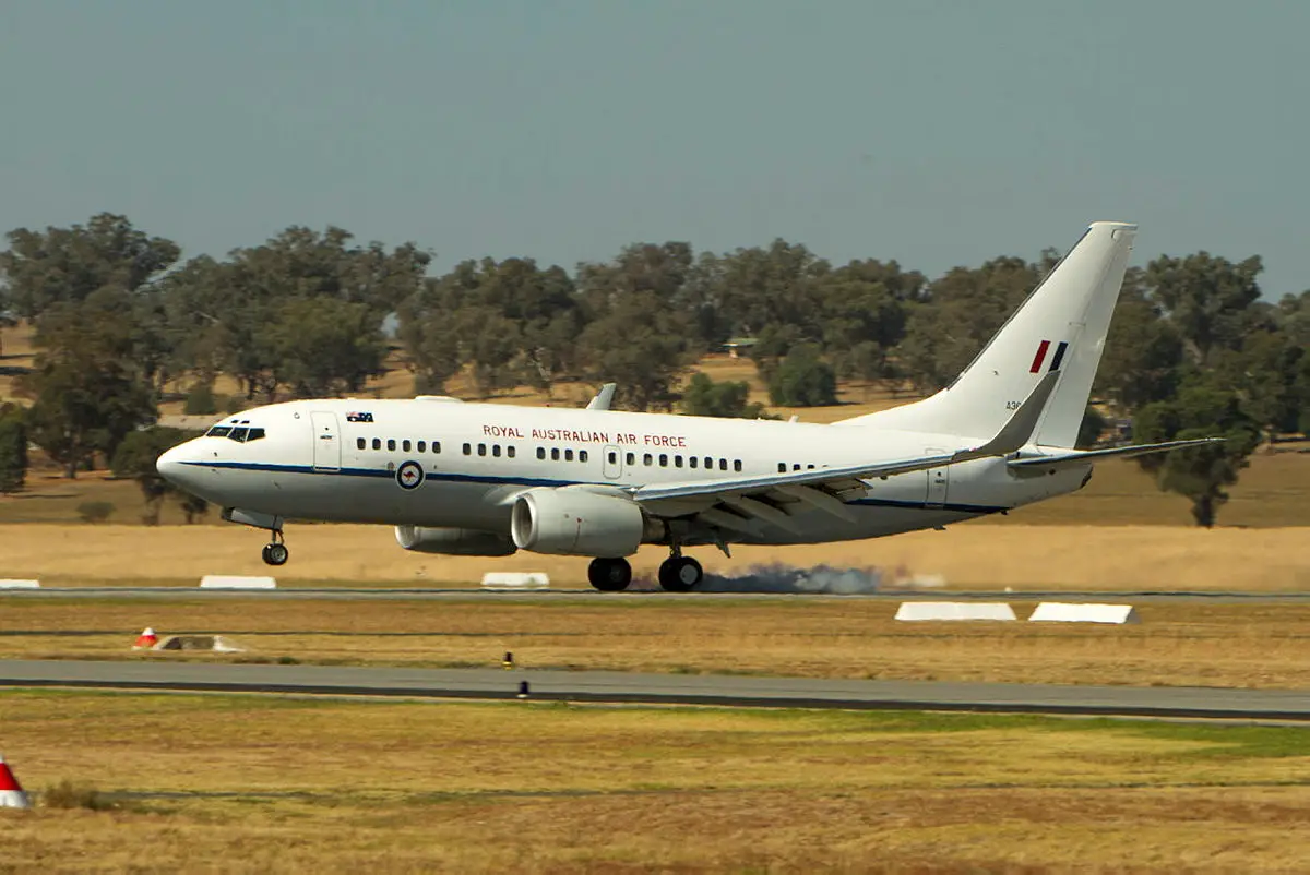 A Boeing Business Jet (BBJ) from No. 34 Squadron during a task to RAAF Base Wagga.