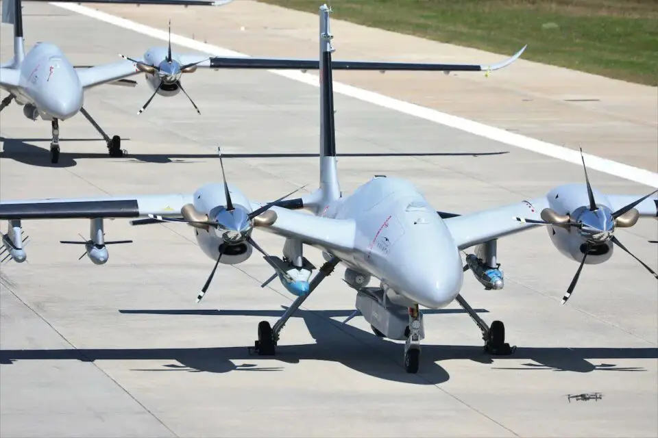 Saudi Arabian Military Industries Sign Agreements with Baykar for Akinci Drones