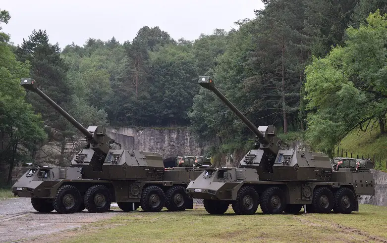 Konstrukta Defence Delivers Two ShKH Zuzana 2 Self-propelled Howitzers to Ukraine