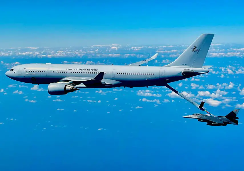 Royal Australian Air Force Conducts Air-to-air Refuelling Training with Indonesian Air Force