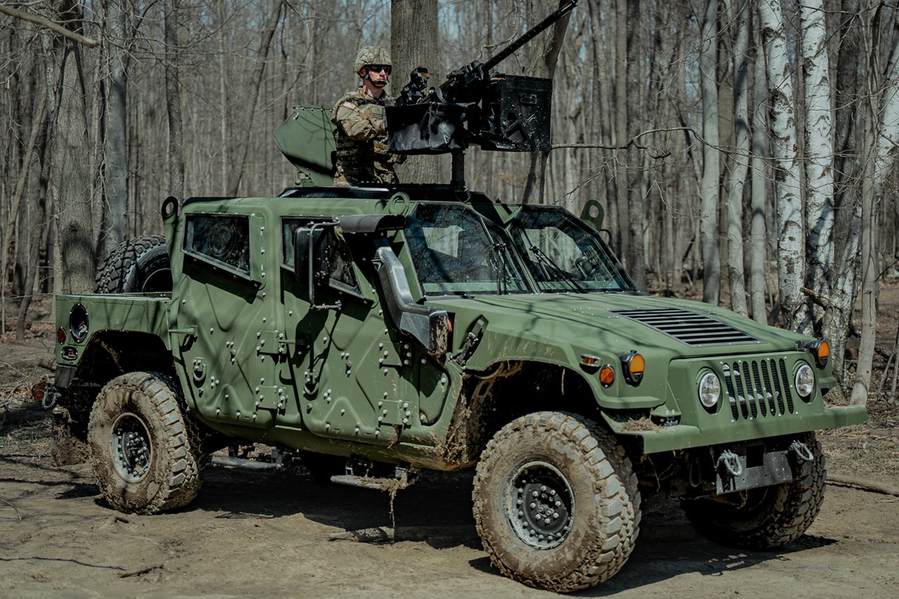 AM General Displays Its New HUMVEE Saber Light Tactical Vehicle at DSEI 2023