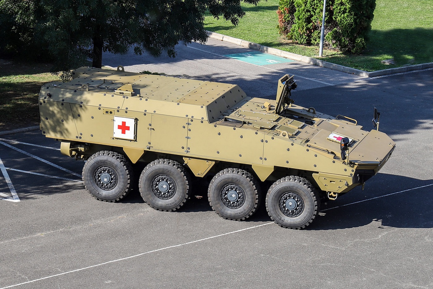Patria Delivers First of 76 AMV XP Armoured Modular Vehicles to Slovakia