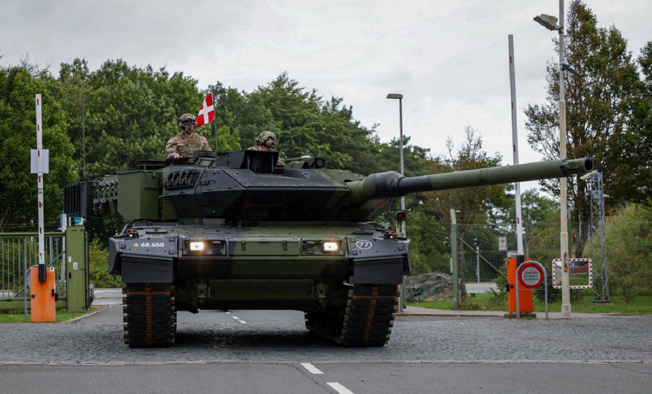 Royal Danish Army Takes Delivery of Final Upgraded Leopard 2A7 DK Main Battle Tank