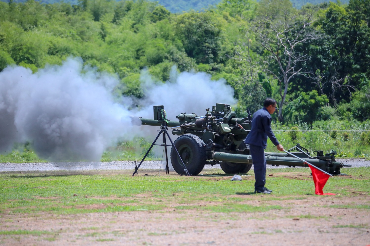 Royal Thai Army CS/AH2 105mm Light Towed Howitzer