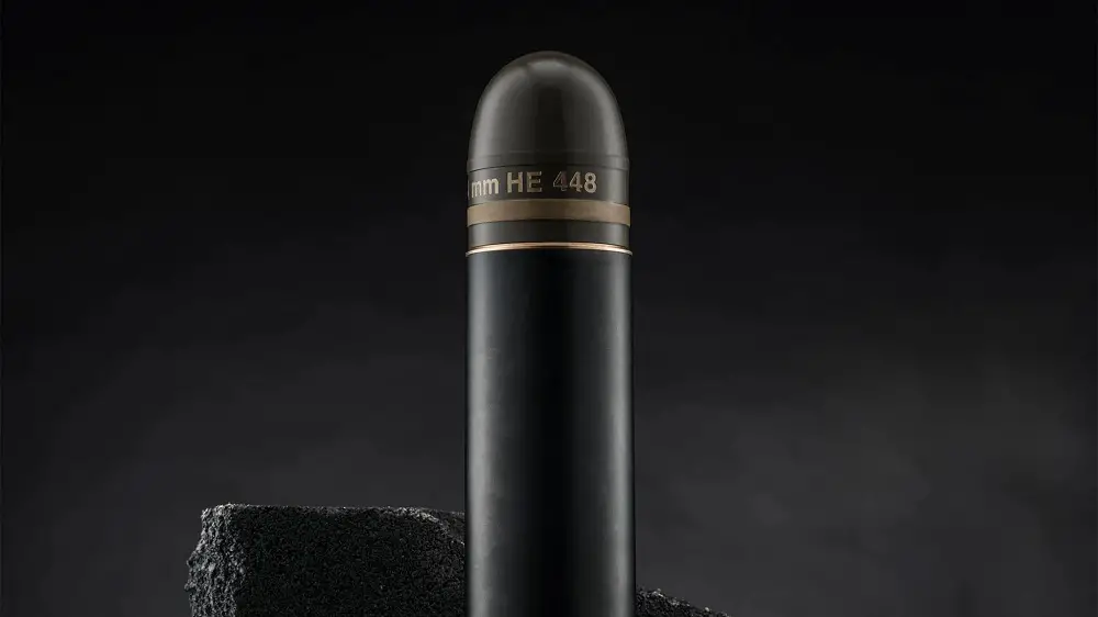 The HE 448 is a high-explosive round designed for use against enemy forces such as dismounted troops, troops in defilade, and soft skin targets including vehicles. Increased effectiveness – HE 448 covers a larger area of 400 m2.