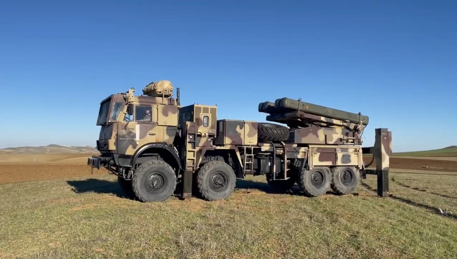 Azerbaijani Army Deploys Advanced ROKETSAN TRLG-230 Missile System on KAMAZ Trucks