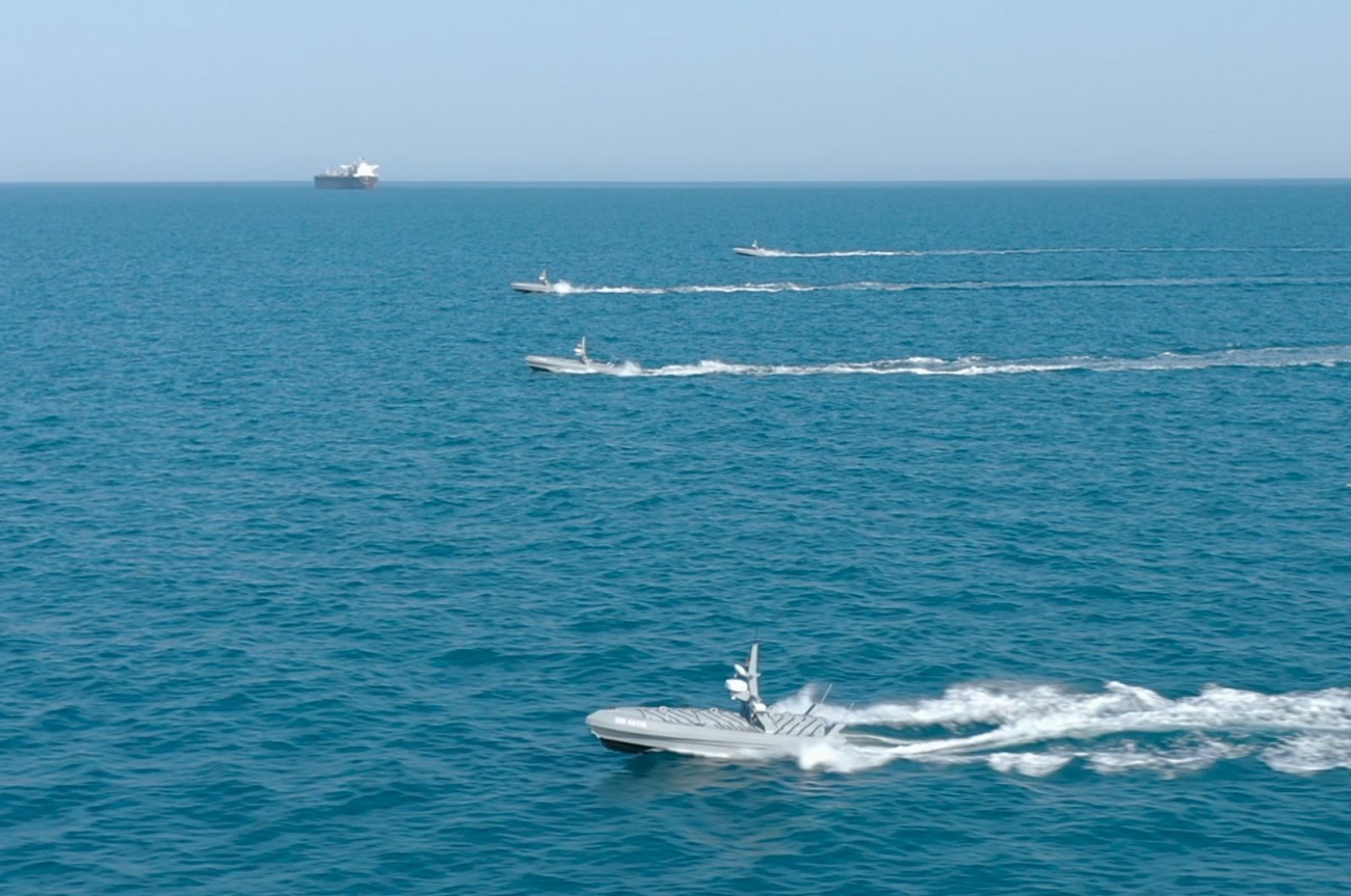Turkish Naval Albatros-S Kamikaze USV Sink Ship in Bayraktar TB2 UAV-backed Trial