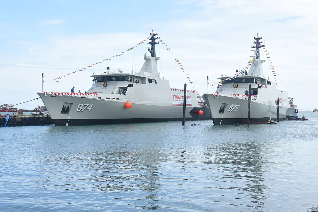 Dorang (874) and Bawal (875) during the commissioning ceremony

