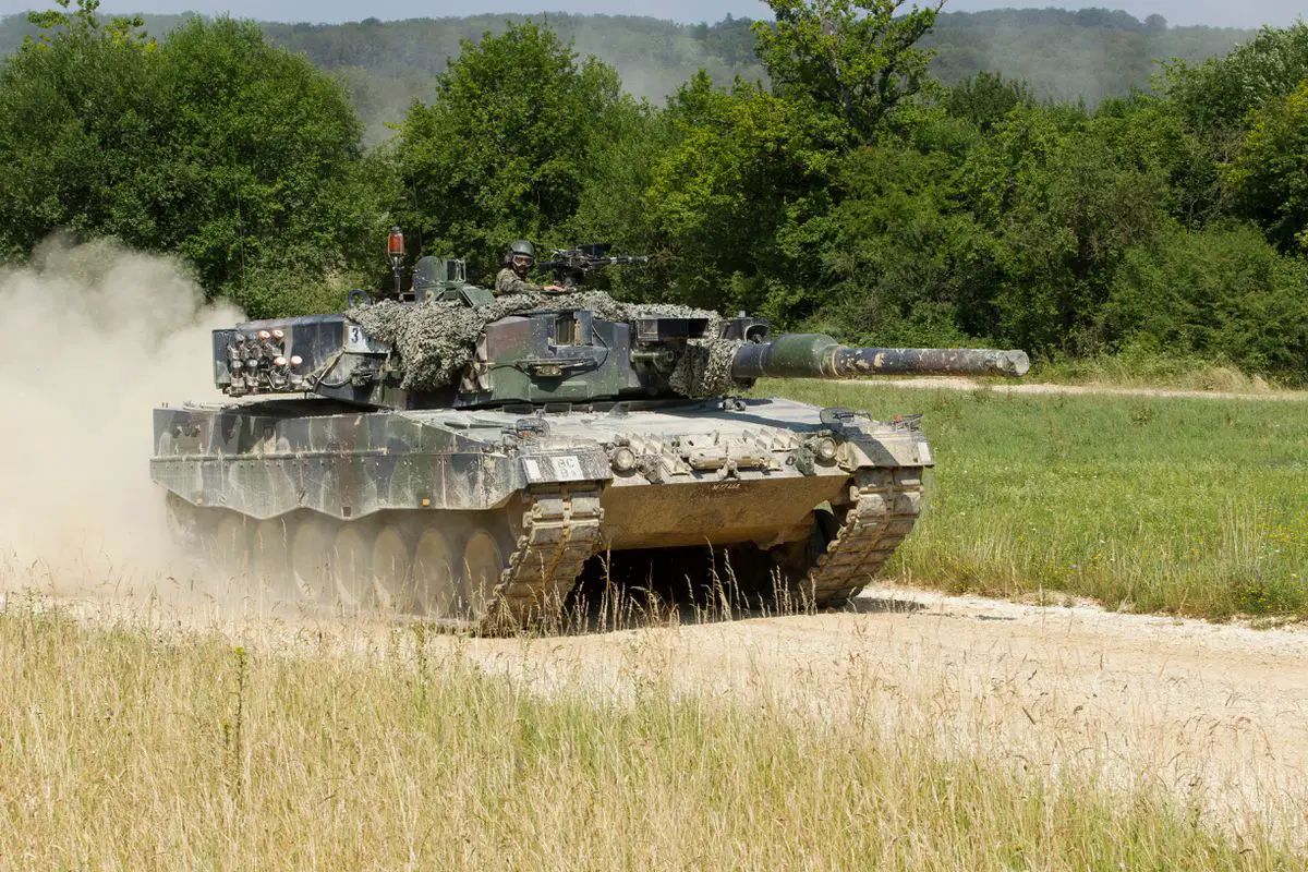 Switzerland Authorizes Export of 25 Leopard 2A4 (Pz 87) Main Battle Tanks to Germany