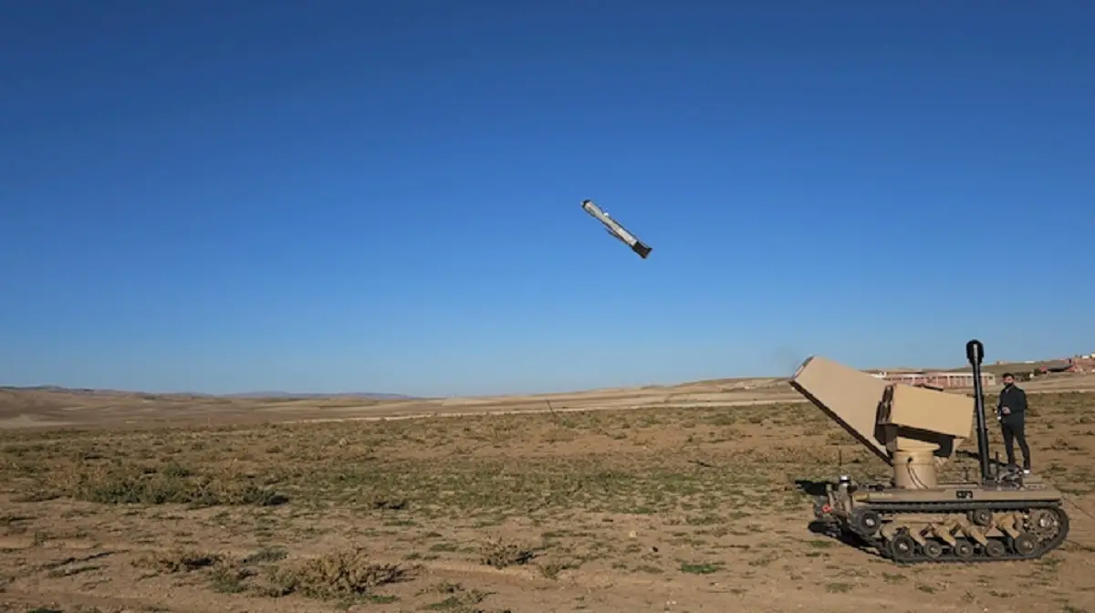 Turkey's BARKAN-2 Unmanned Ground Vehicle Fires METE Laser Guided Missile