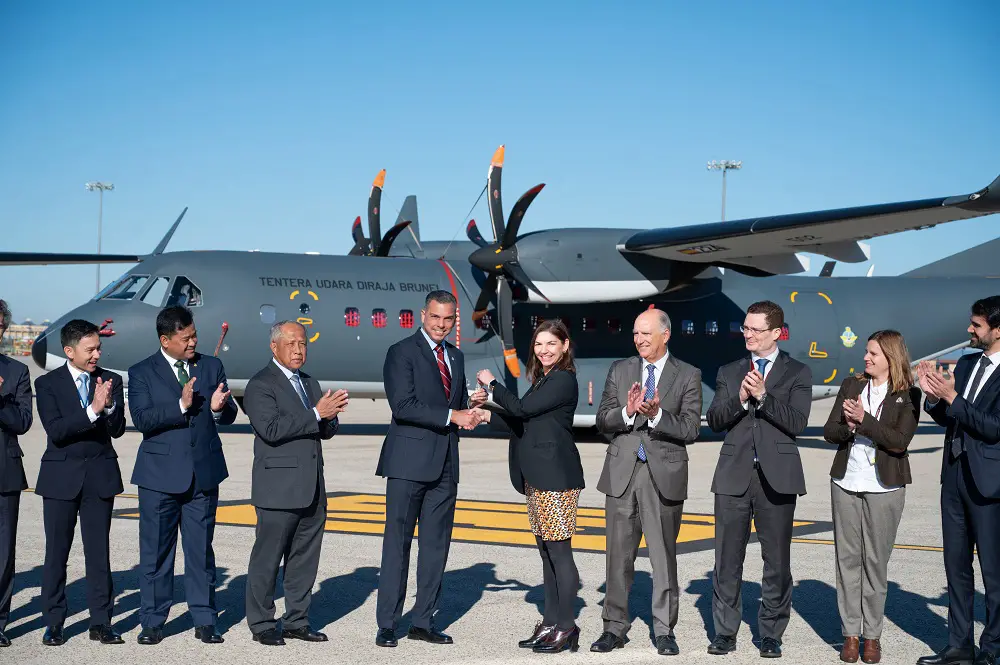Acceptance and signing ceremony for the Customer Acceptance Test (CAT) certificate for the first C295MW aircraft of the Royal Brunei Air Force in San Pablo, Seville, Spain