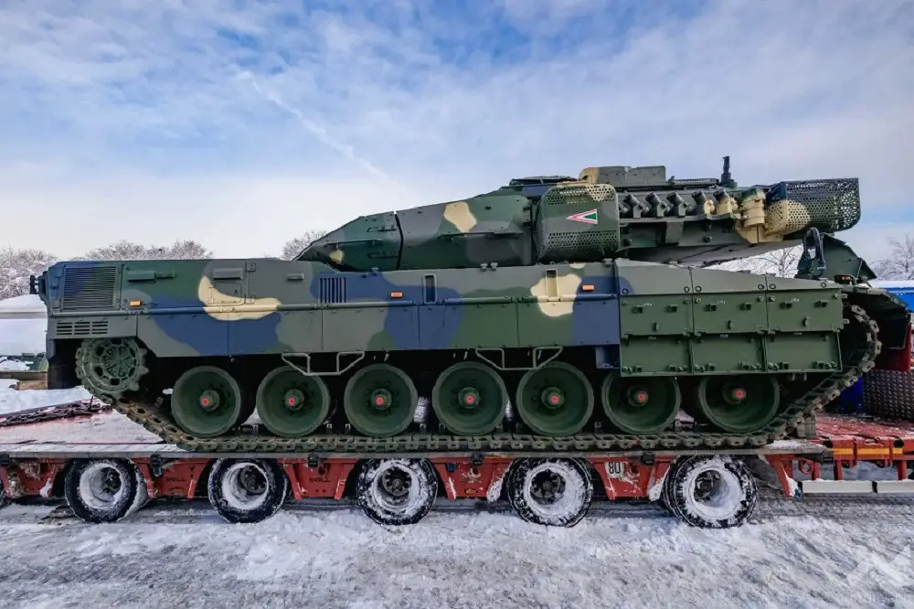 Hungarian Army Leopard 2A7HU Main Battle Tanks
