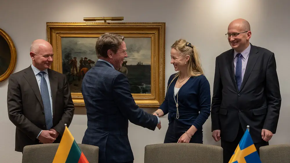 The new bilateral agreement allows Lithuania's DMA defense procurement agency to use FMV's framework contract with Saab for the procurement of the RBS-70 NG. 