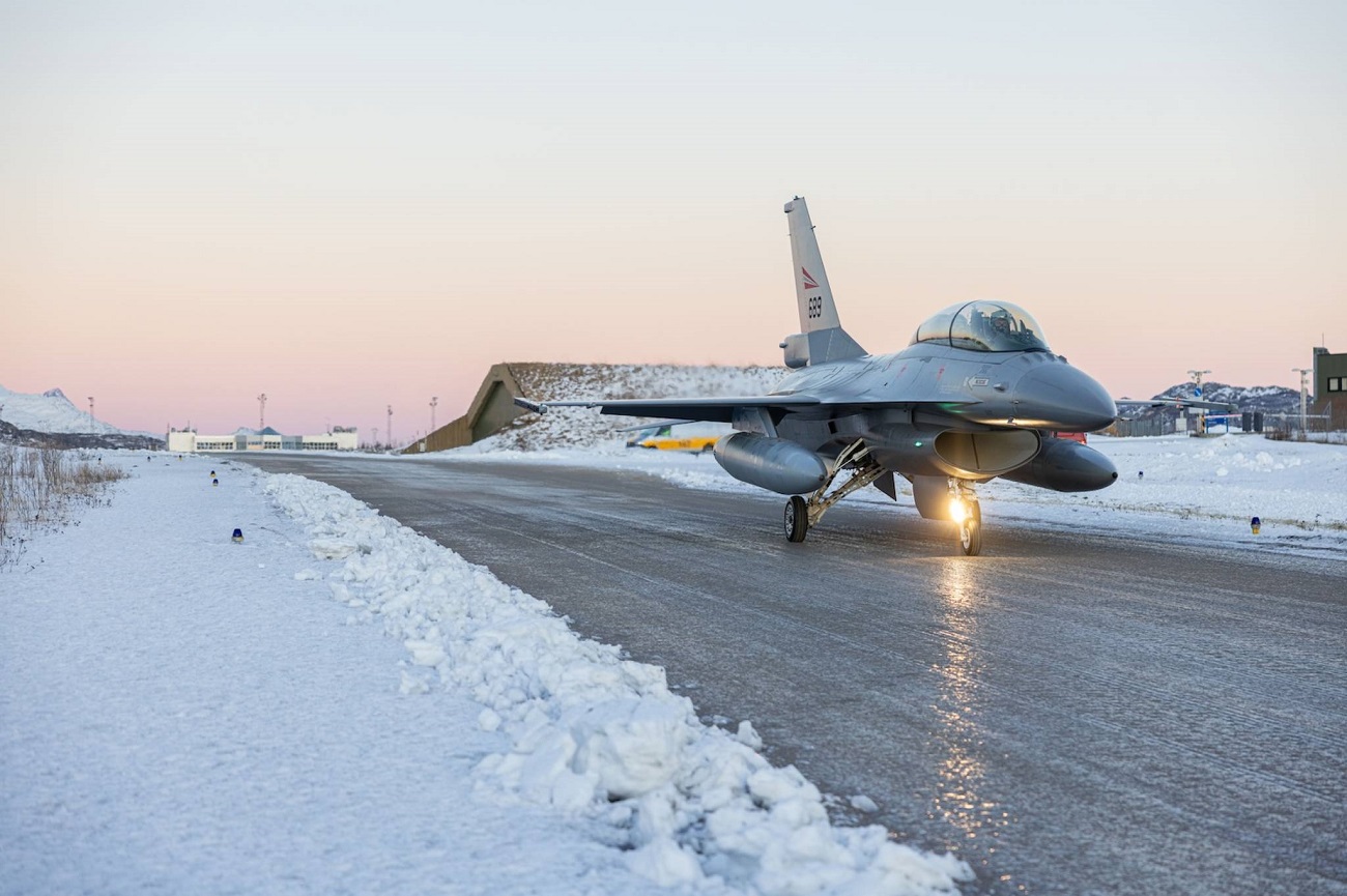 Royal Norwegian Air Force F-16s Have Landed in Denmark Ready to Train Ukrainian Pilots