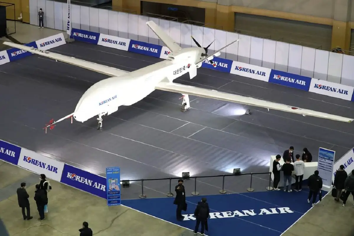 Medium-Altitude Unmanned Aerial Vehicle (MUAV)