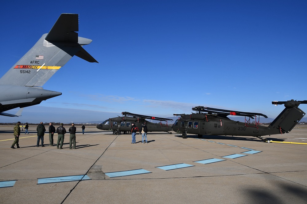 U.S. Air Force Boeing C-17A Globemaster III delivered two UH-60M Black Hawk helicopters at Zagreb Airport, Croatia. (Photo by U.S. Embassy Zagreb)