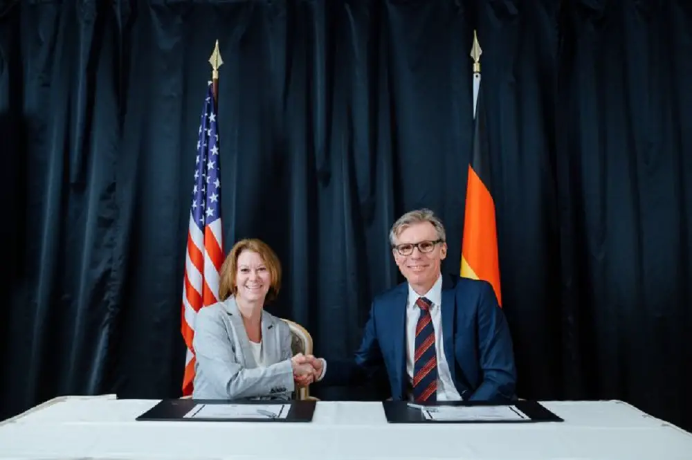 Rebecca Torzone, vice president and general manager, global battle management and readiness, Northrop Grumman and Torsten Cook, senior vice president, ground based air defense business unit, Diehl Defence, sign a Memorandum of Understanding in Berlin to support innovative layered air and missile defense solutions for Germany.