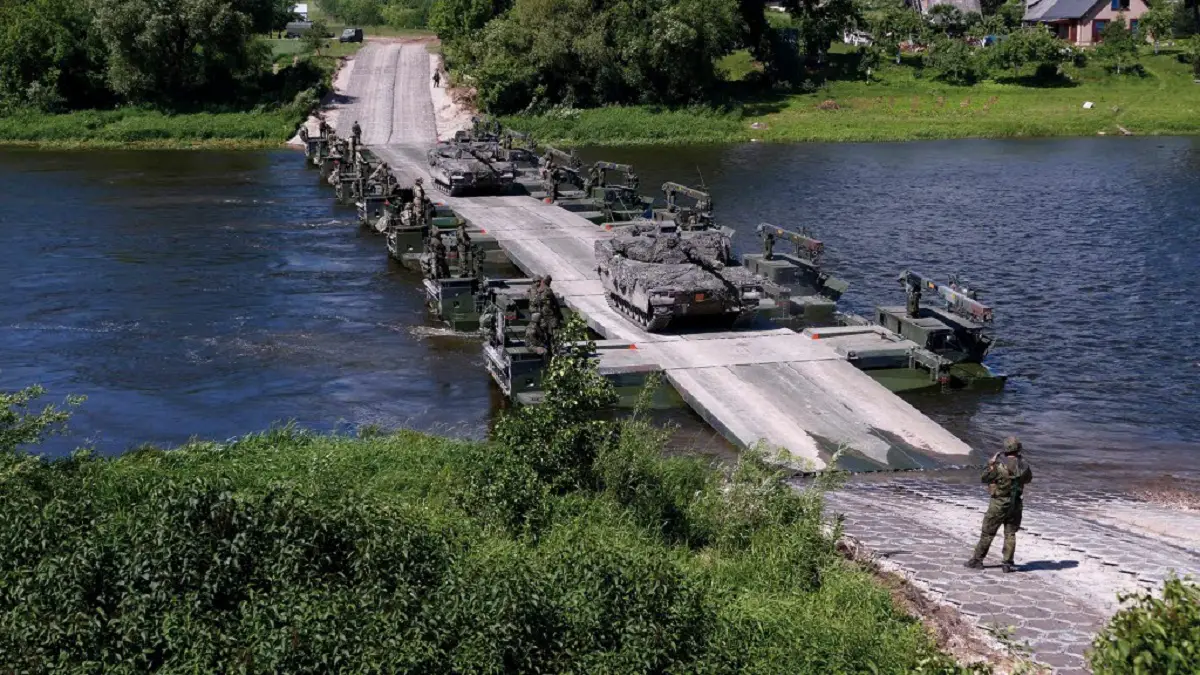 Swedish Army M3 Amphibious Rig