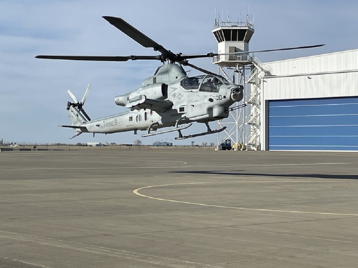 مروحيات سلاح مشاة البحرية الأمريكية بيل AH-1 Z الهجومية ستتلقى تعديل SIEPU