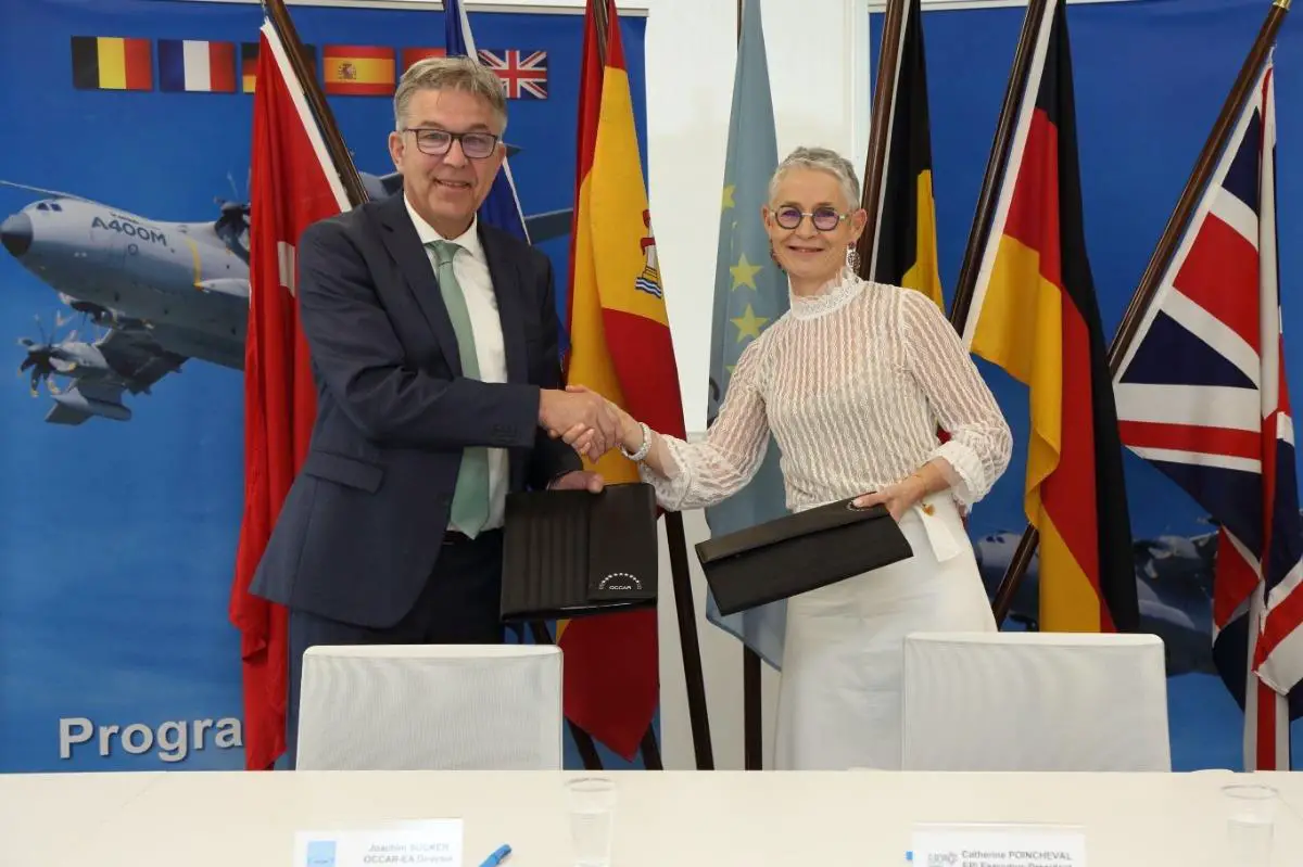 The signature of the Engines Support Step 2 (so called ESS2) contract with the OCCAR-EA (Organisation for Joint Armament Cooperation) Director Joachim Sucker and Mme Catherine Poincheval, Executive President of Europrop International (GmbH).