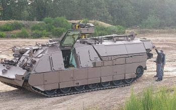 KDNS France Unveils New Upgrade of DCLR Tank Recovery Vehicle