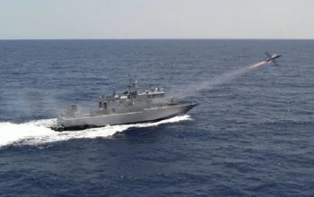 Philippine Navy Fast Attack Interdiction Craft Test-fires Israeli-made Spike NLOS Missile System