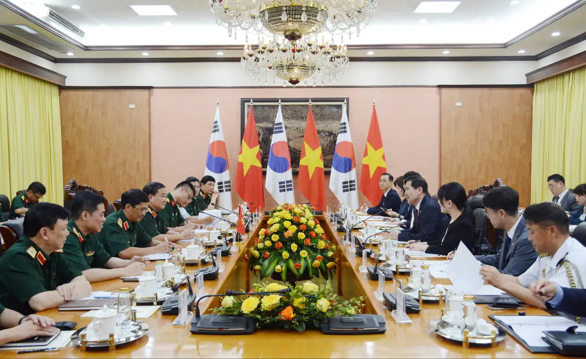 Vietnam's Ministry of Defence (MoD) expressed an intention to procure the K9 at the ‘11th Korea-Vietnam Defense Strategy Dialogue' held in Hanoi