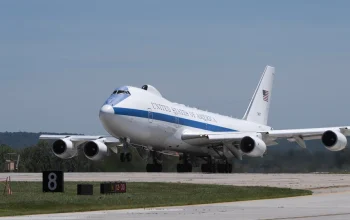 U.S. Air Force Boeing E-4 Advanced Airborne Command Post (AACP)